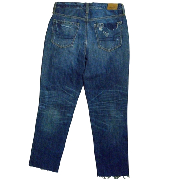 American Eagle Floral Embroidered Vintage Hi Rise‎ Raw Hem Jeans Size 4 Short - Picture 4 of 9